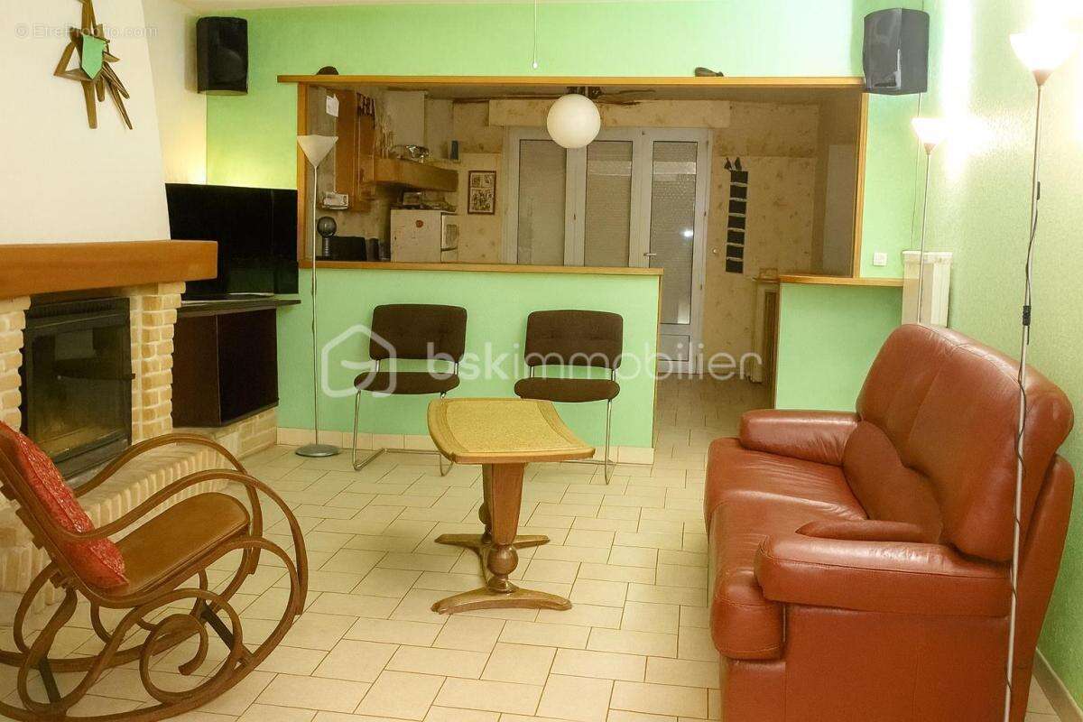 Maison à MONTIGNY-EN-GOHELLE