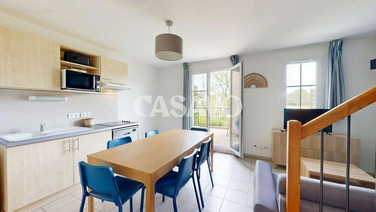Vente Maison 4 pièces de 50m² - 13480 Cabriès - photo 2