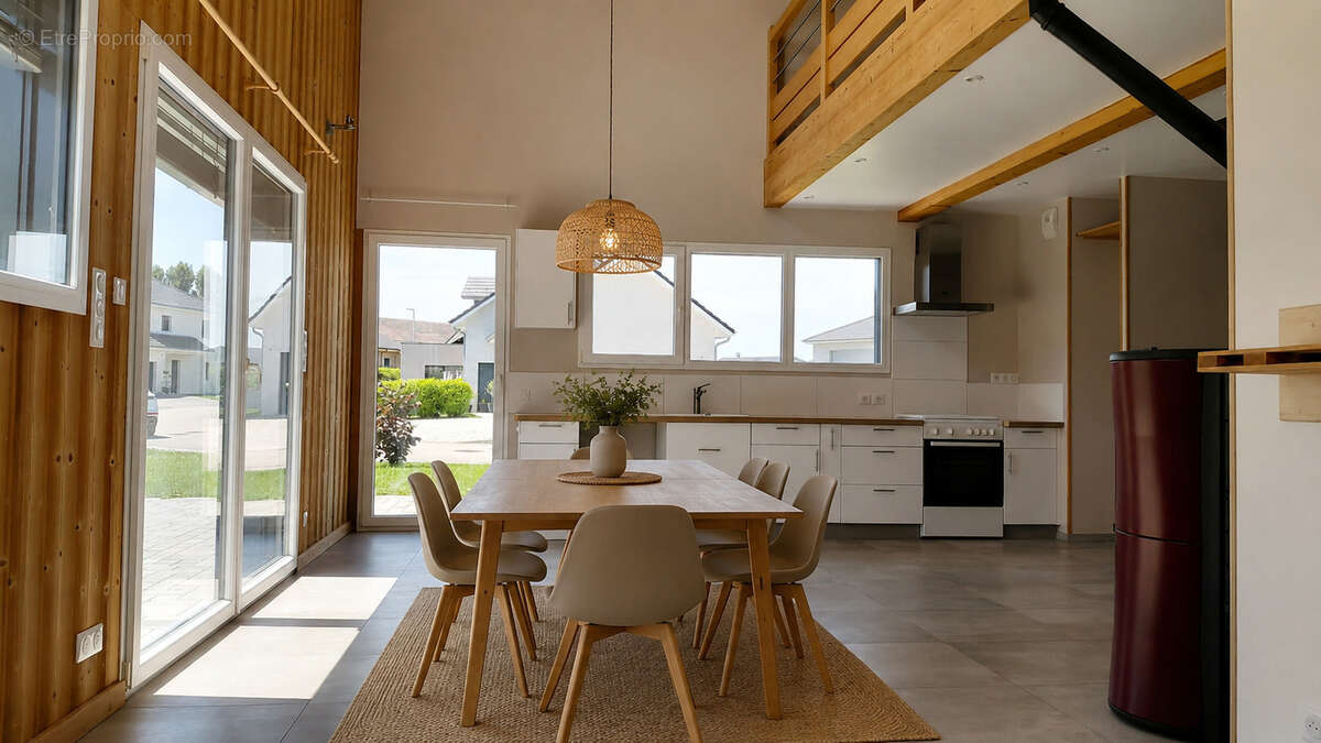 Maison à VERCEL-VILLEDIEU-LE-CAMP