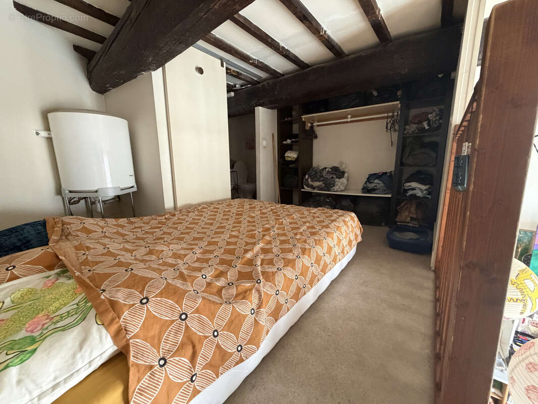 Lot de 4 appartements + cave + 2 remises aménageables - photo 6