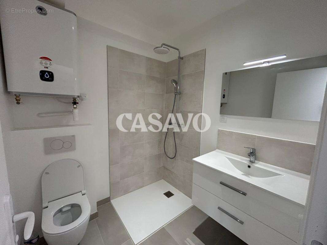 Appartement à PARIS-20E