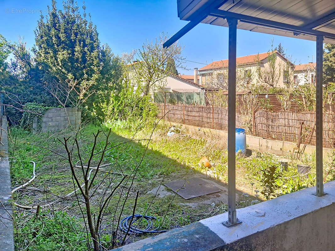 Maison à ROQUEMAURE