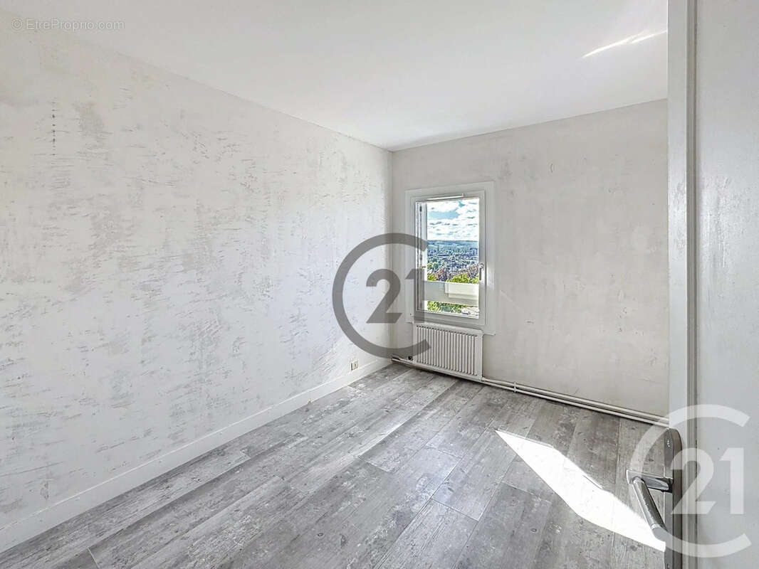 Appartement 87 m² à Auxerre  - photo 9
