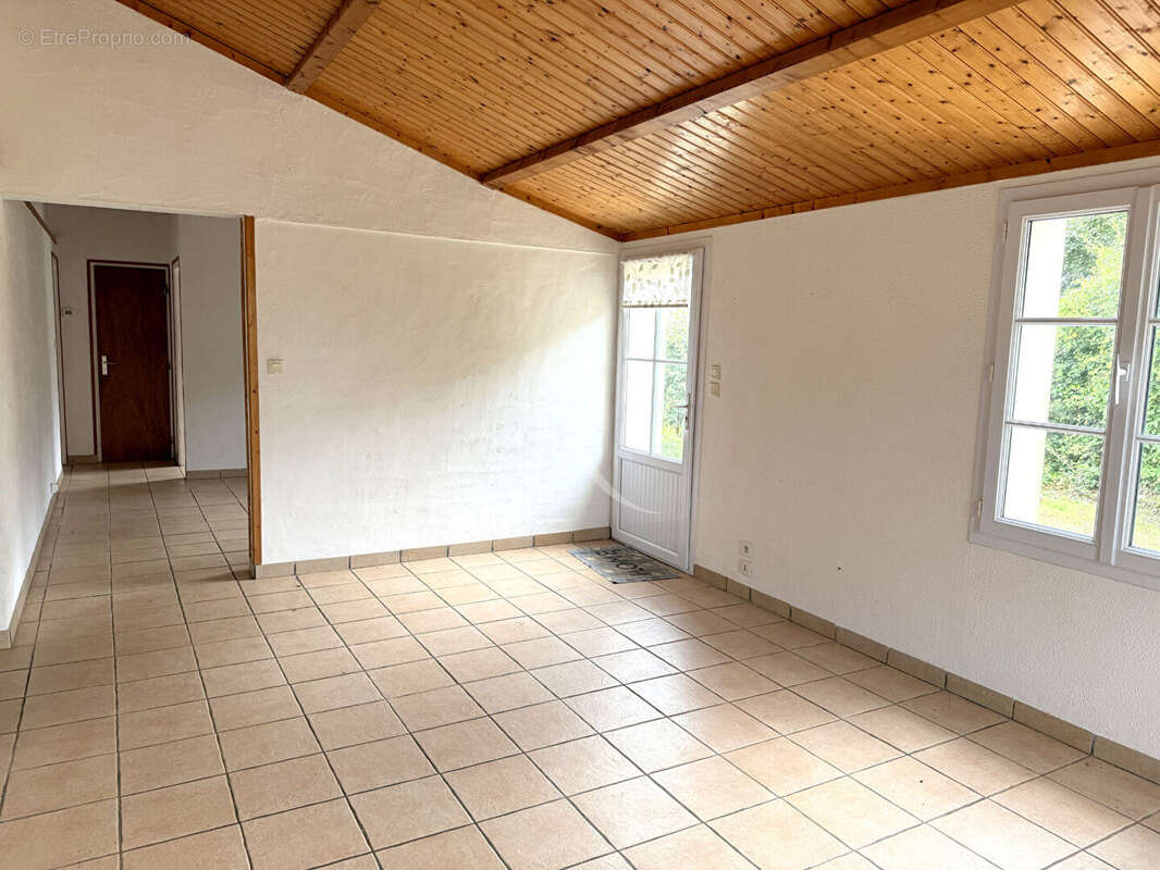 Maison à SAINT-BENOIST-SUR-MER