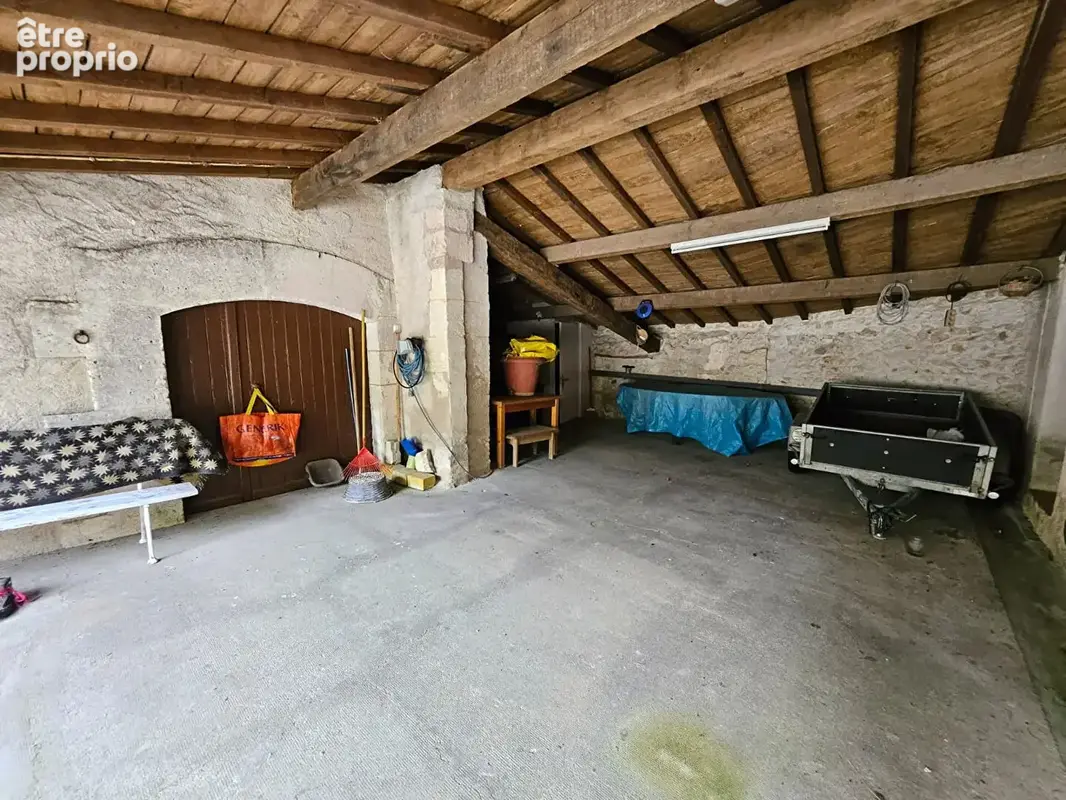 Grange et dépendances à fort potentiel au ceur du périgord vert - photo 3