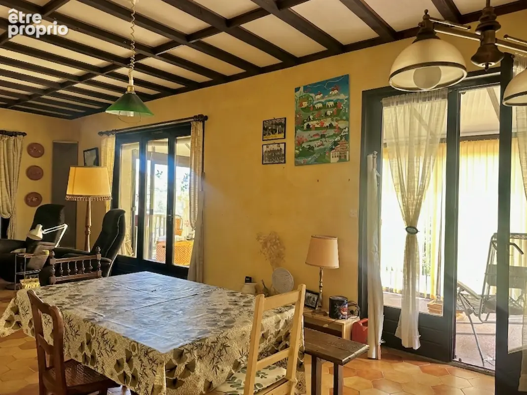 CHAMELET - Maison avec vue panoramique, au calme et 4 000 m² de terrain plat - photo 10