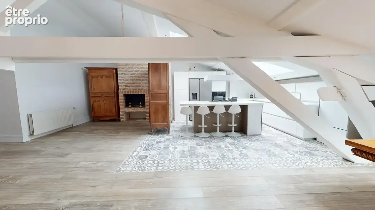 Appartement /maison plein centre ville - photo 3