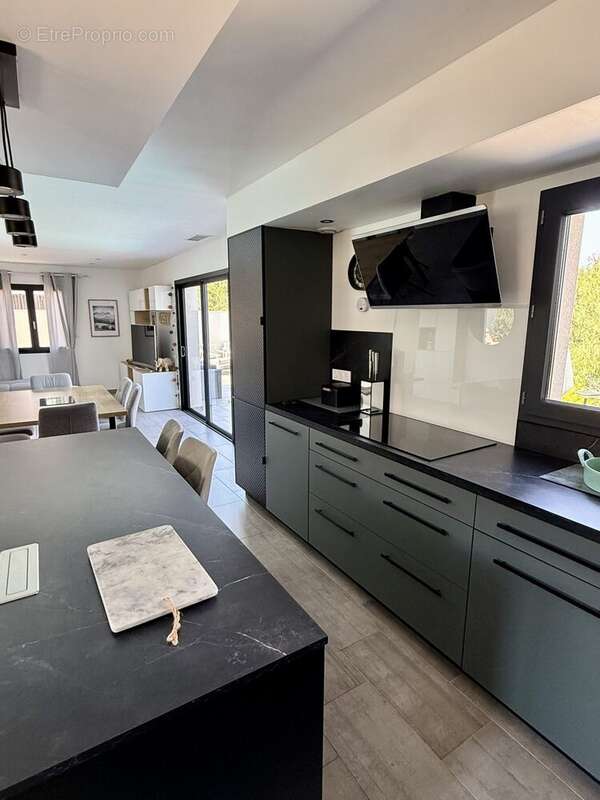 Maison 119 m² à Saint-Thibery  - photo 6