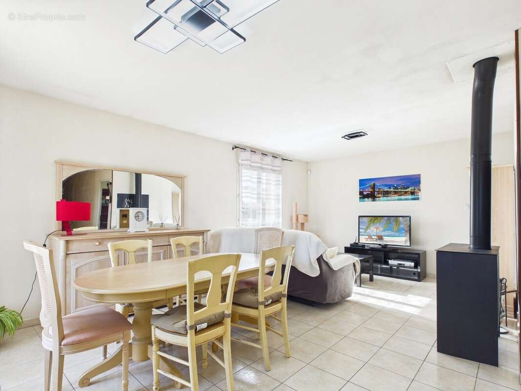 Maison à ASSENCIERES