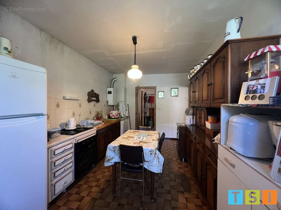 Maison à ENCAUSSE-LES-THERMES