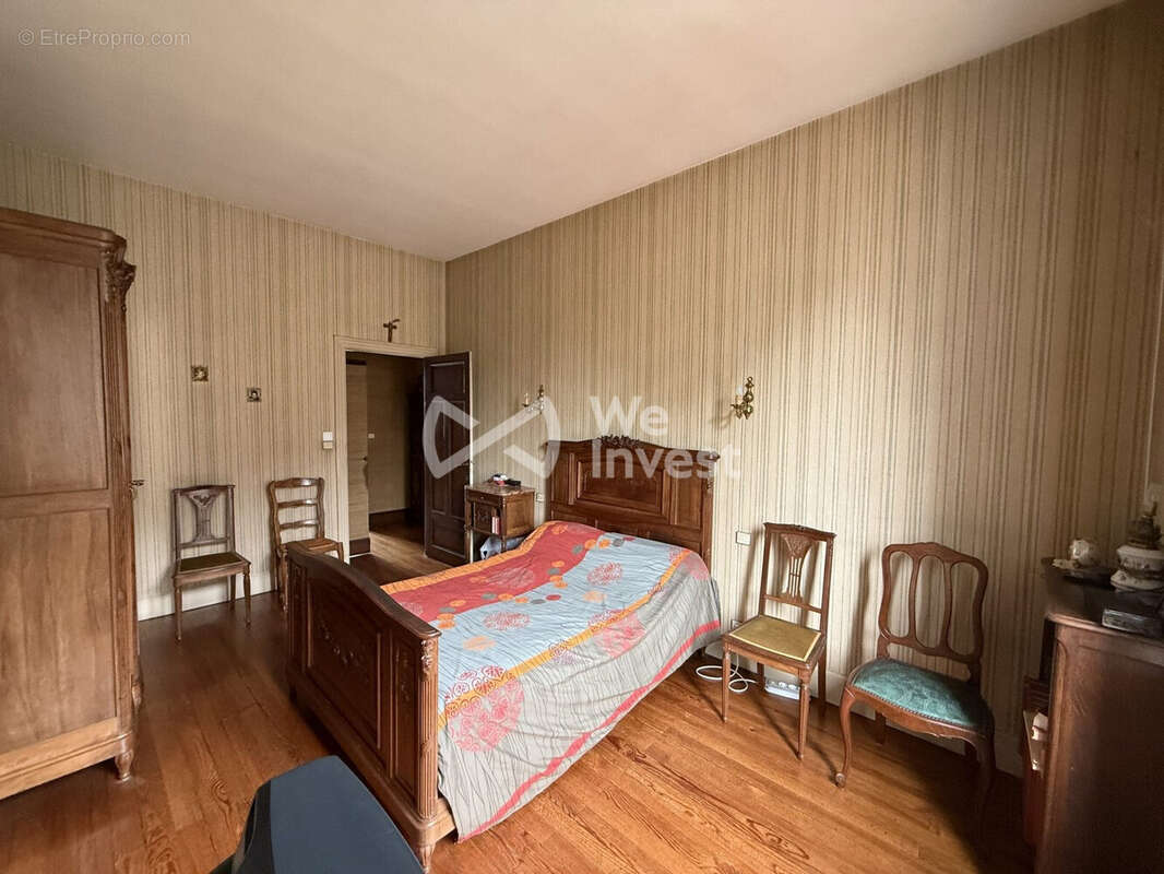 Appartement 780 m² à Mazamet  - photo 2