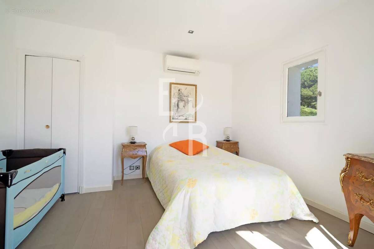 Achat / Vente villa Mougins vue village - photo 24