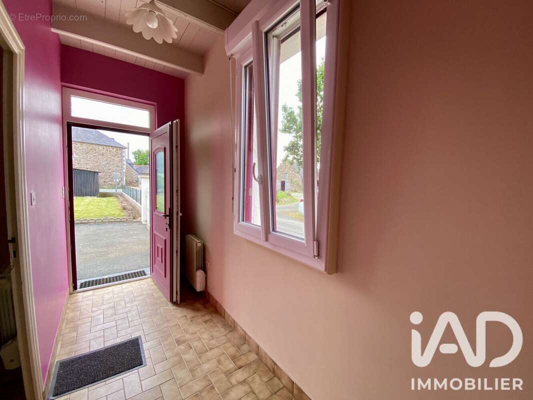 Maison 50 m² à Runan  - photo 6