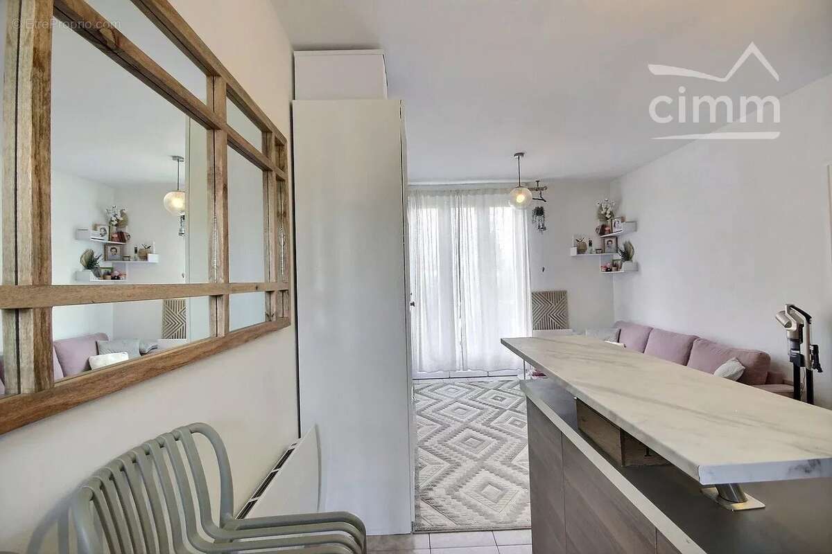 Appartement à CHAMPS-SUR-MARNE