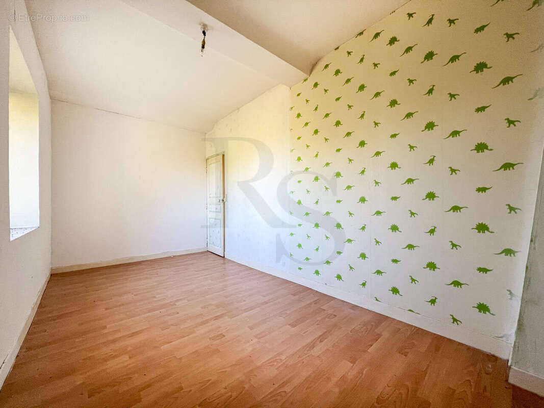 Maison à BELLOU-EN-HOULME