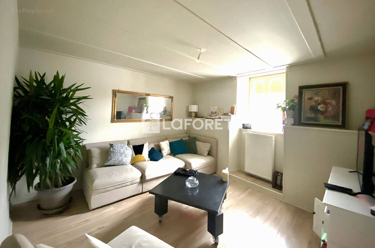 Maison à ROZERIEULLES