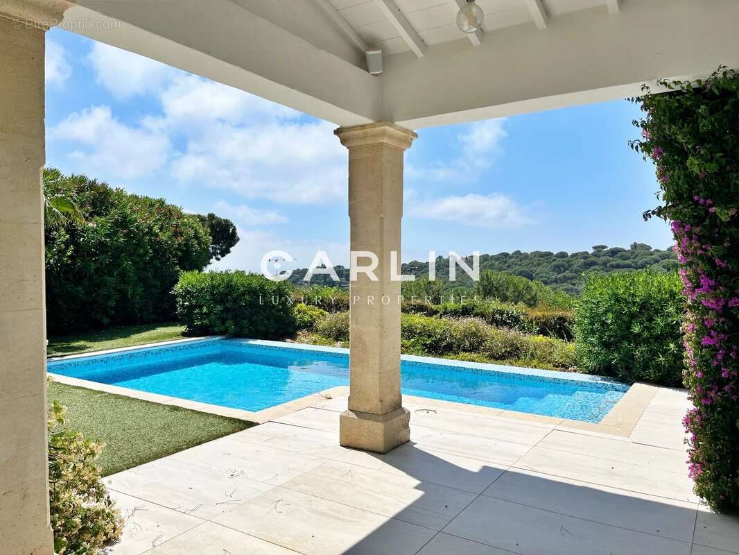 Villa 4 chambres, vue mer, Gigaro - photo 4
