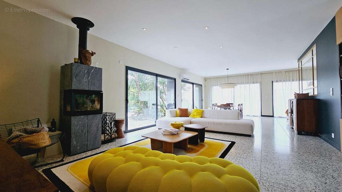 Maison à SAINT-DOULCHARD