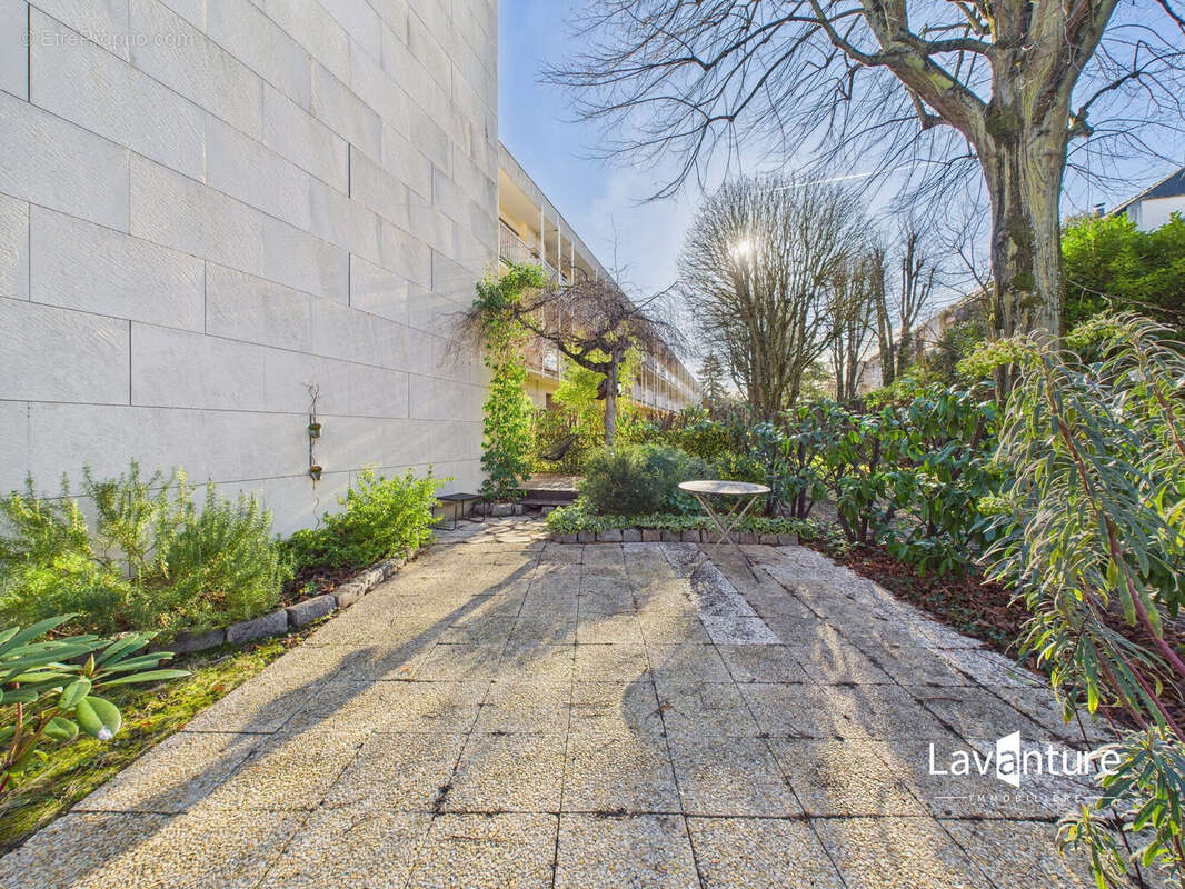 Appartement à CHATENAY-MALABRY