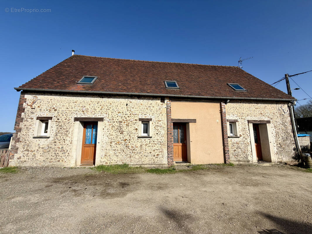 Appartement à SENONCHES