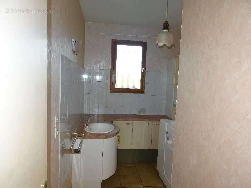 Maison à VERNEUIL-SUR-VIENNE