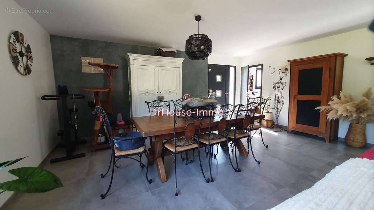 Maison 141 m² à Escource  - photo 4