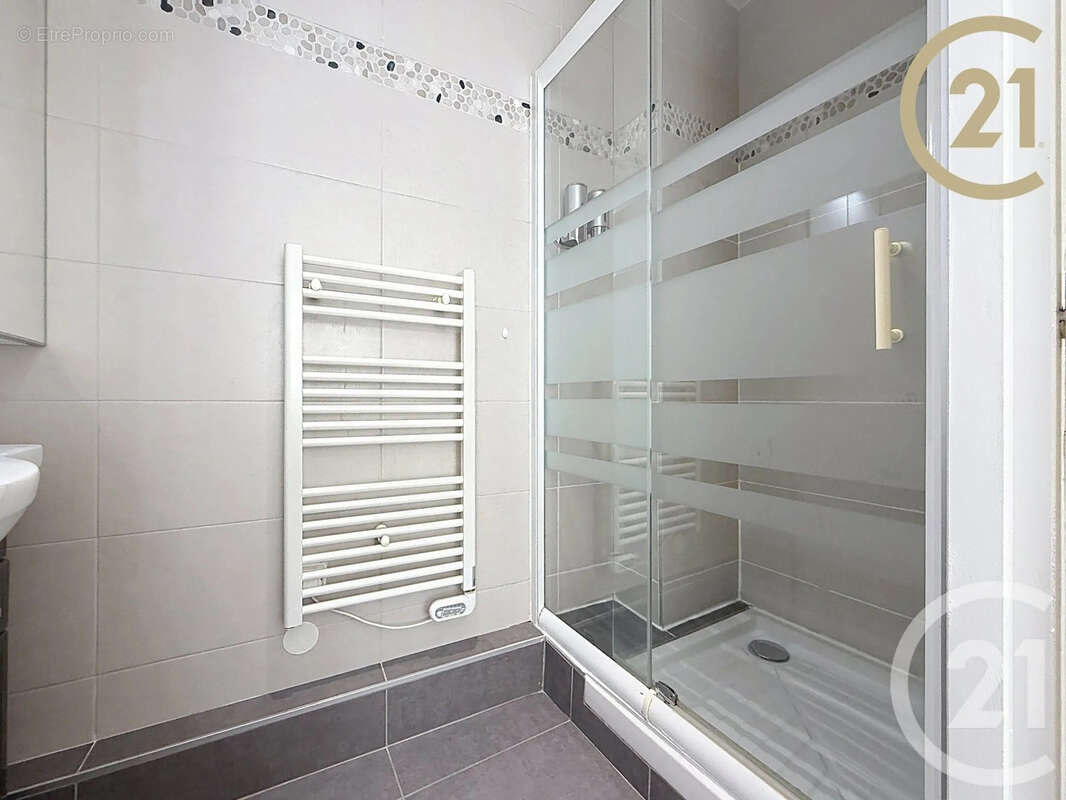 Appartement 34 m² à Paris-20e  - photo 7