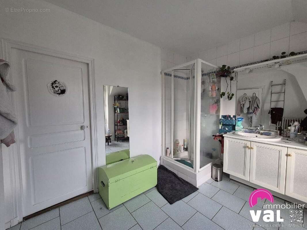 Maison à MILLY-LA-FORET