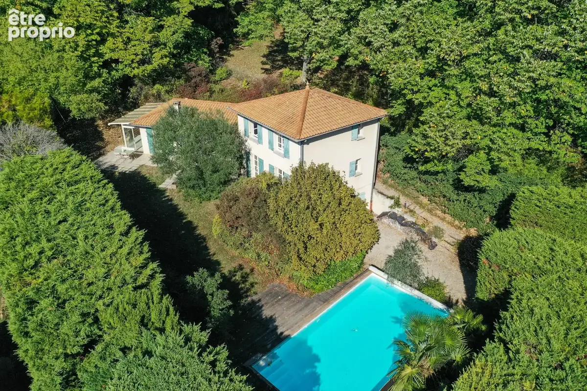 Maison 6 pièces, garages, jardin paysagé avec piscine   Saint-Cyr-au-Mont-d’Or - photo 23