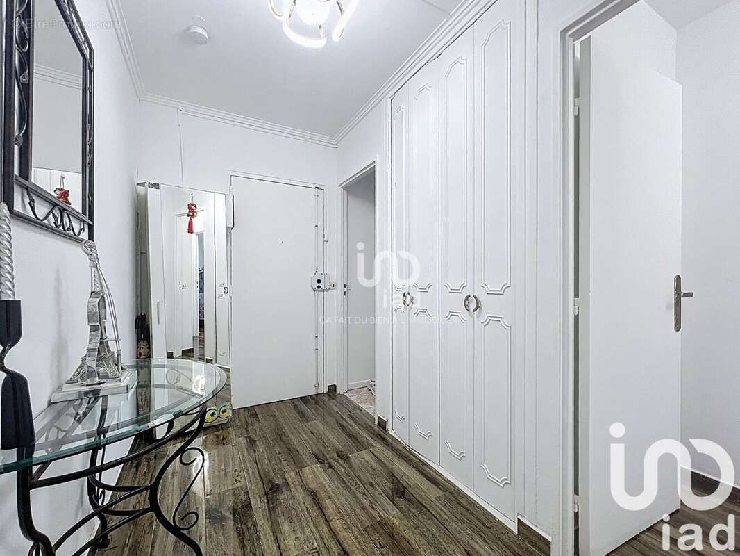 Photo 7 - Appartement à PIERREFITTE-SUR-SEINE