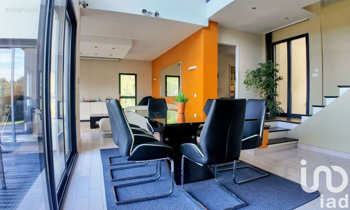 Photo 5 - Maison à SAINT-ETIENNE