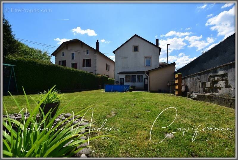 Maison à LE THILLOT
