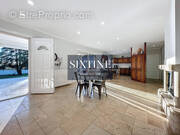 Maison à SAINT-VULBAS