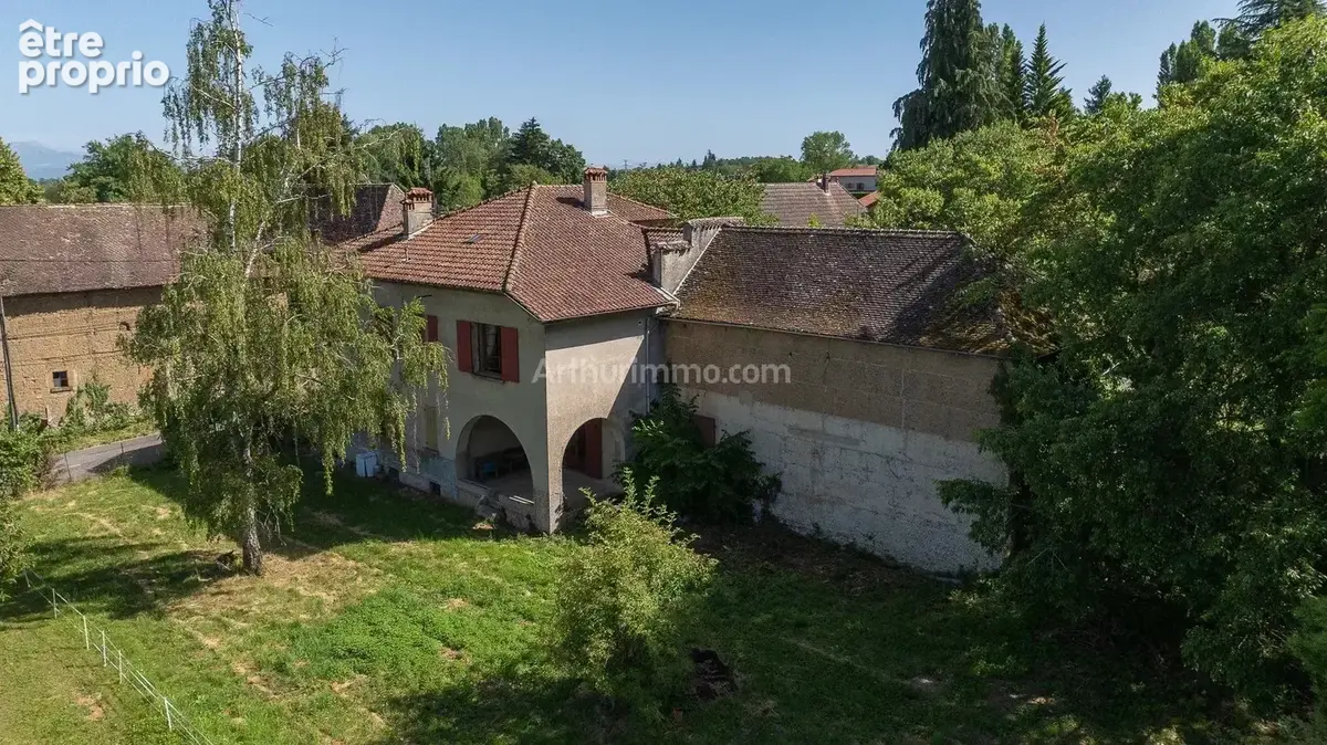 Maison à DOLOMIEU