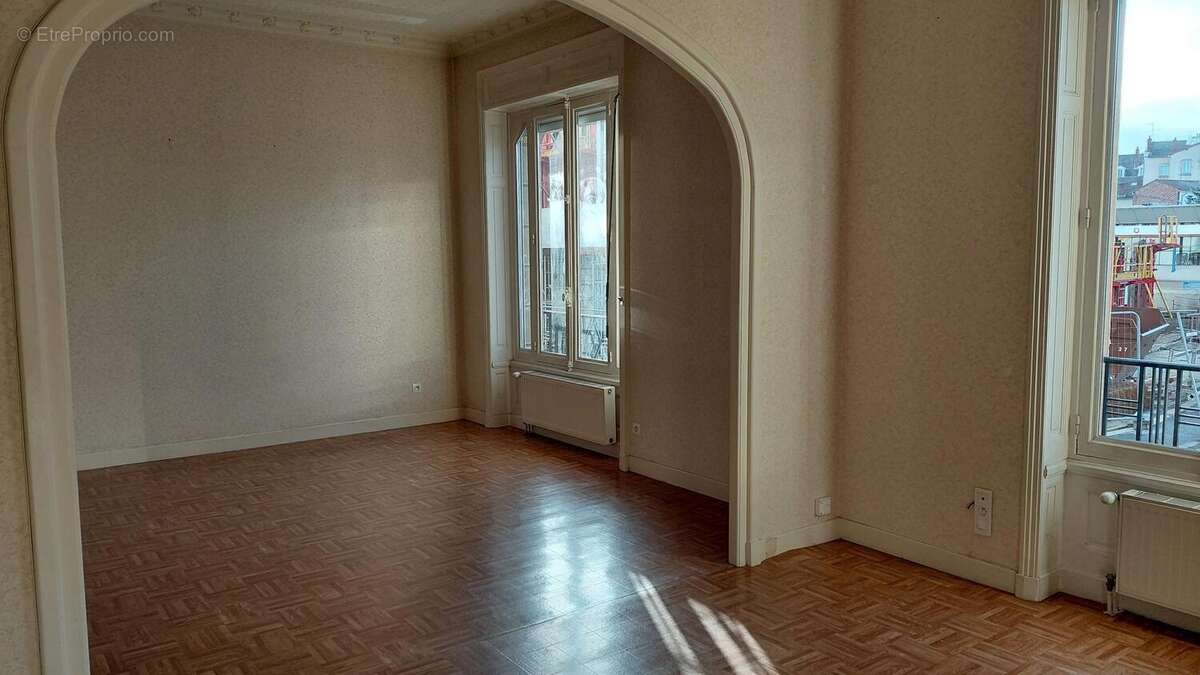Photo 7 - Appartement à ROANNE