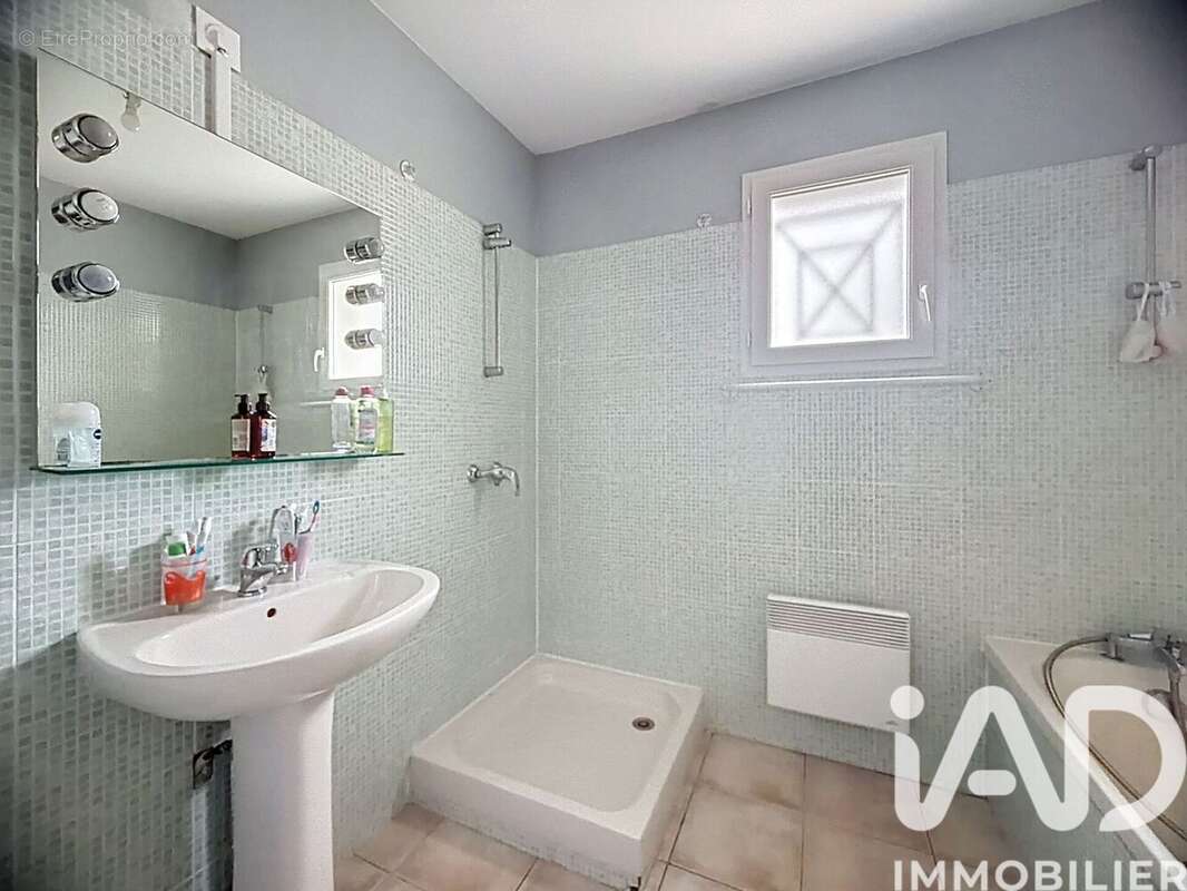 Photo 7 - Maison à BEGLES