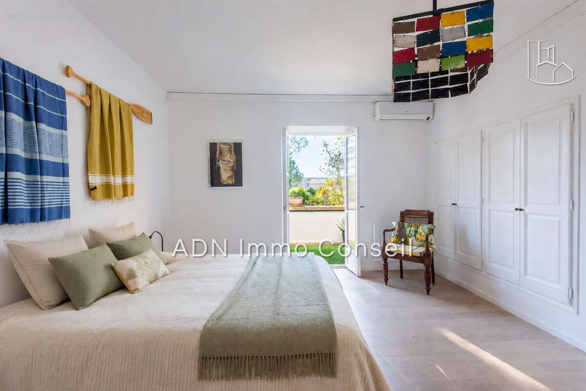 Appartement 87 m² à Mallemort  - photo 9