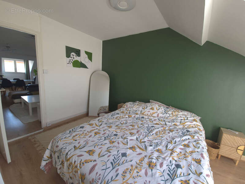 Appartement à RIVES