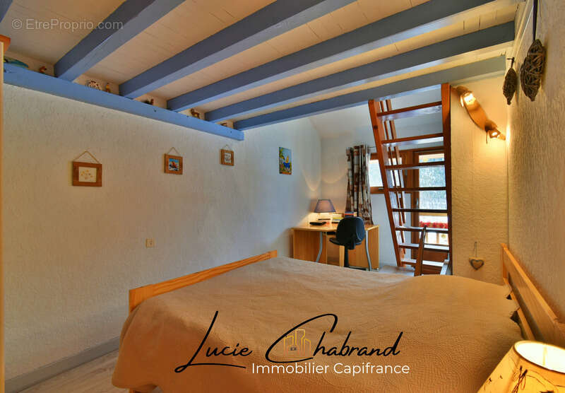 Appartement à CEILLAC