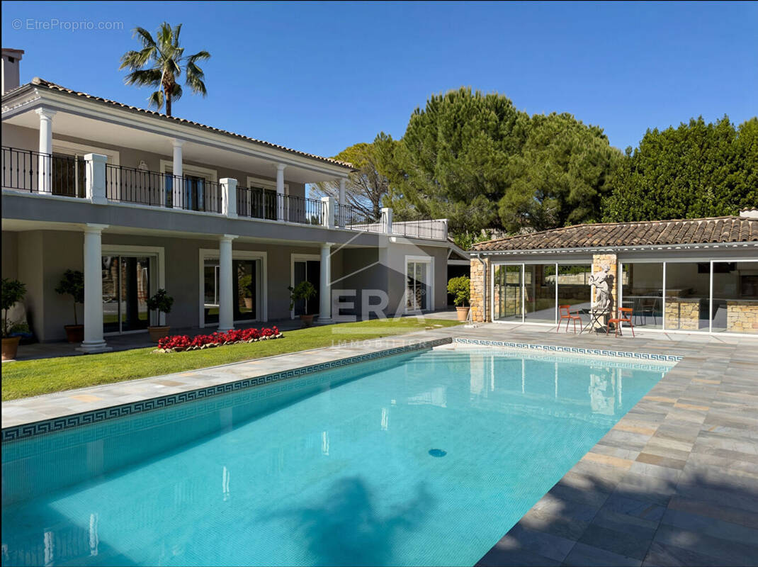 Maison à MOUGINS