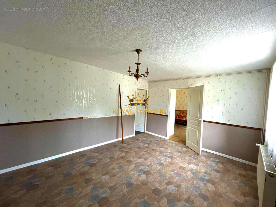 Suite parentale - Maison à CHATELLERAULT
