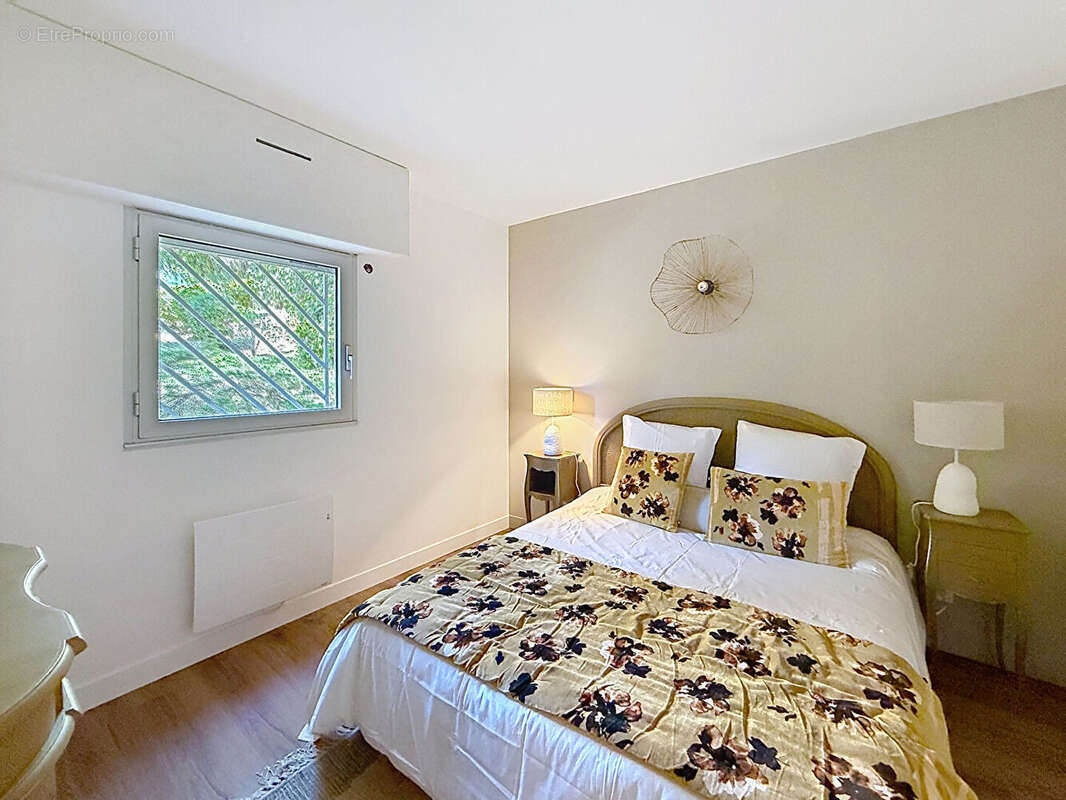 Appartement à VILLENEUVE-LES-AVIGNON