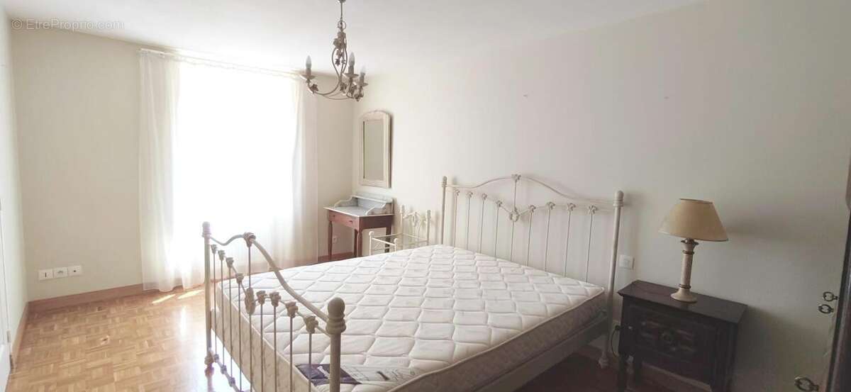 Maison à PLOUZEVEDE