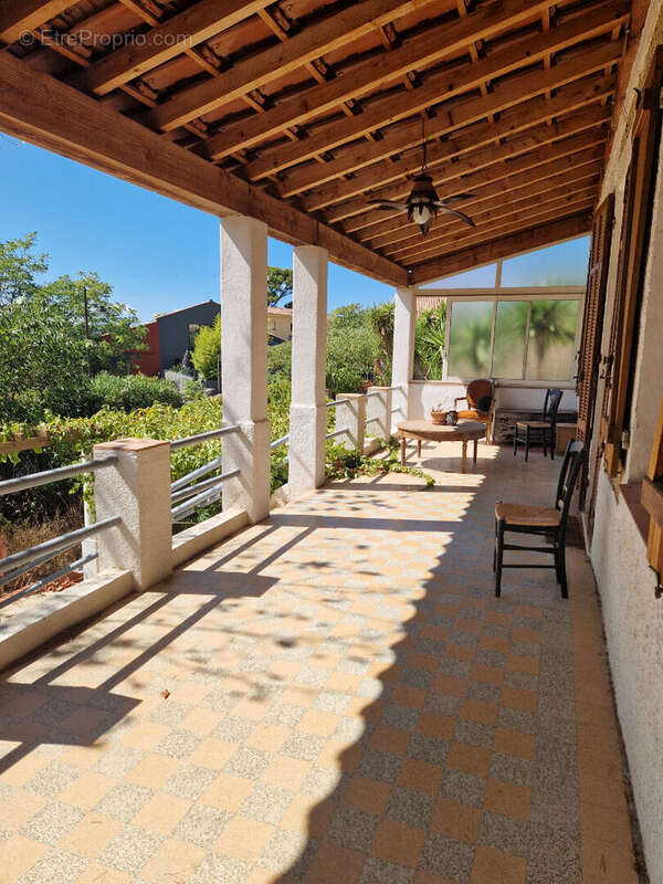 Maison à LA CADIERE-D&#039;AZUR