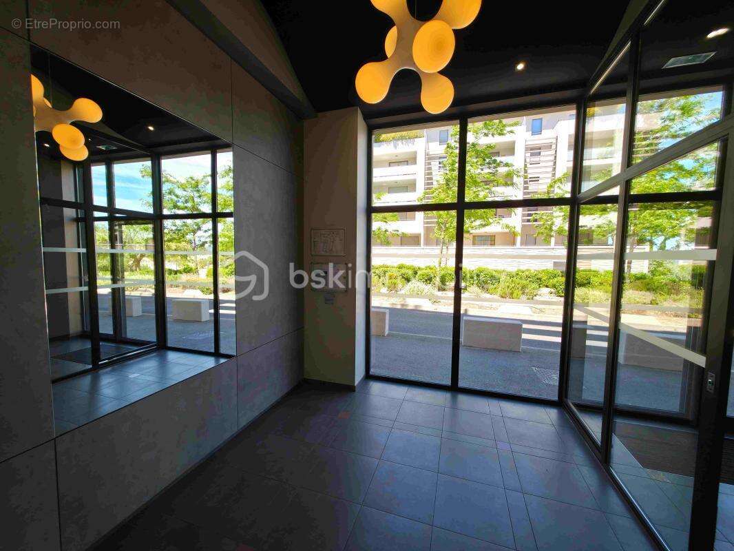 A vendre t2 lumineux 40 m² - aix en provence - photo 3