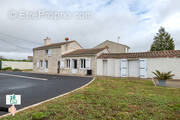 Maison à NALLIERS