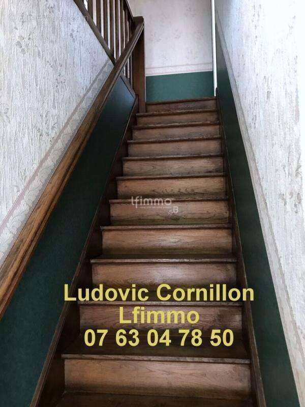 Maison à CHATEAU-CHERVIX