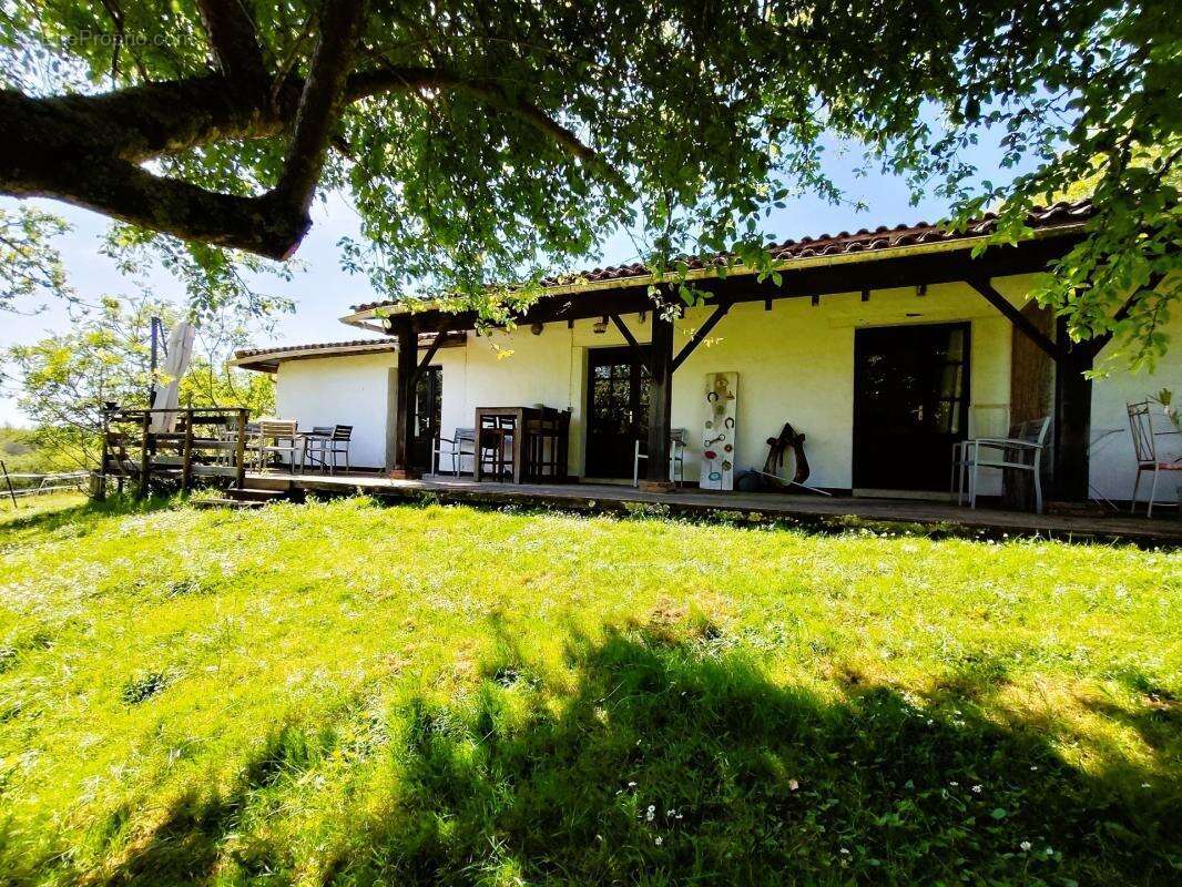  Un petit Hameau en Gascogne - photo 5