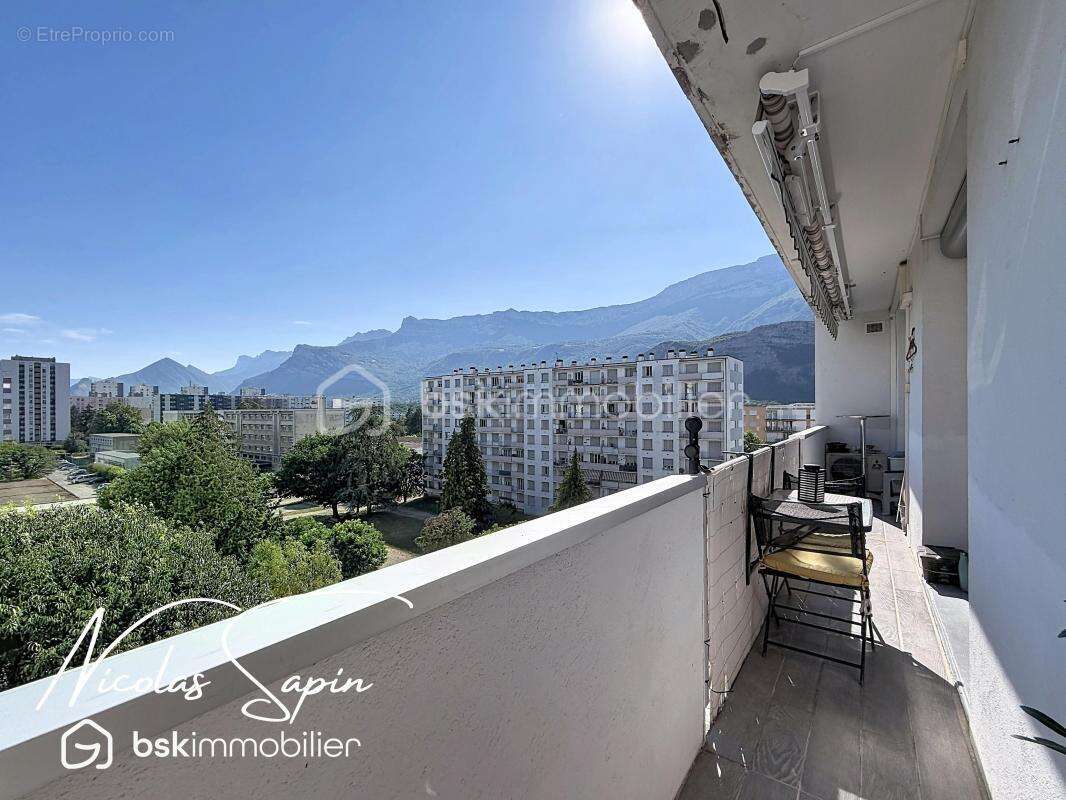 T5 traversant de 79m2 plus parking et cave - photo 8