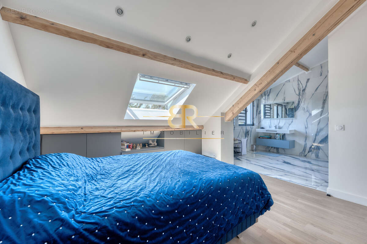 Maison à JOINVILLE-LE-PONT